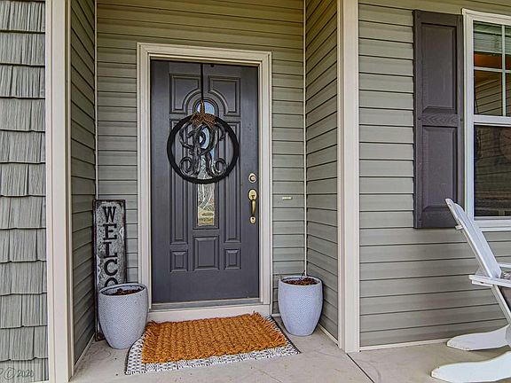 5th image of 101 Northfield Pl