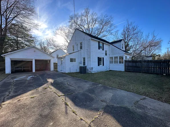 18 Prospect Pkwy, Portsmouth, VA 23702