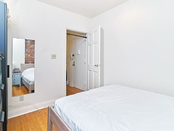 2nd image of 328 E 34th St APT C2