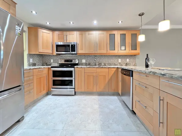 3510 Oaks Way #601, Pompano Beach, FL 33069