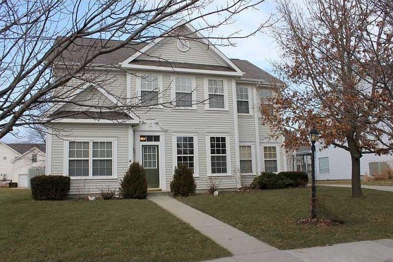 1st image of 774 Piedmont Dr