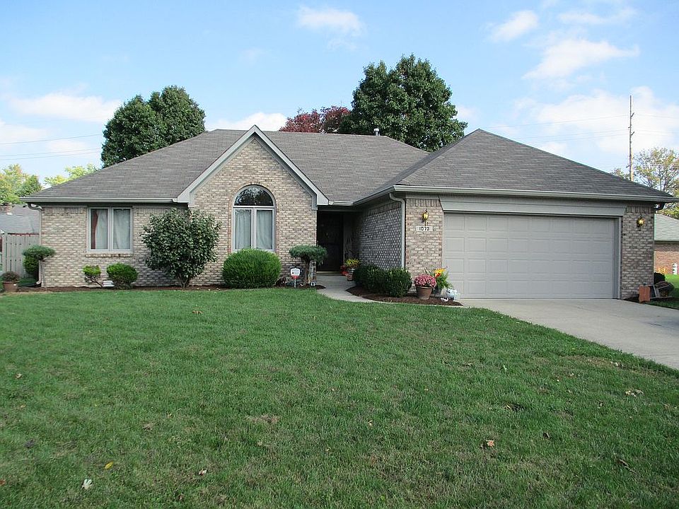 1st image of 1073 Redwood Dr