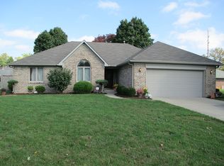 1073 Redwood Dr, Brownsburg, IN 46112