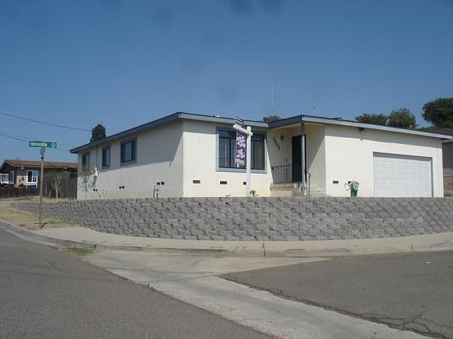 1st image of 2401 Homesite Dr