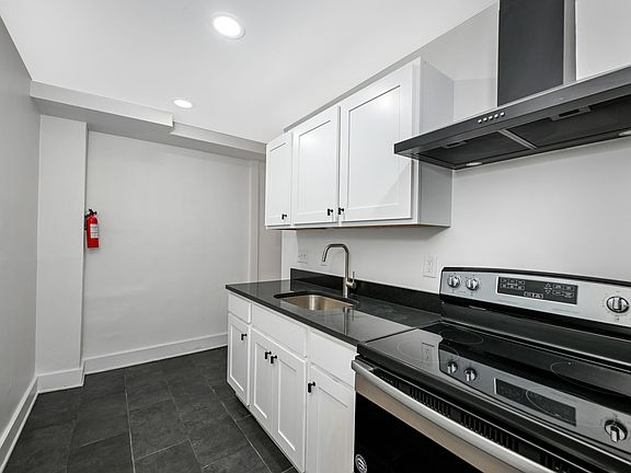2nd image of 1384-1388 W 83rd St #102