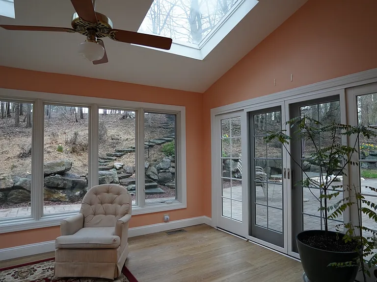 12 Raven Dr — Photo 7