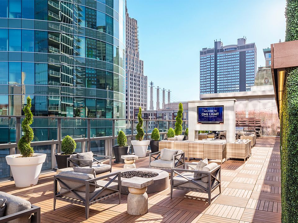 Amenity deck at One Light Luxury Apartments in Kansas City