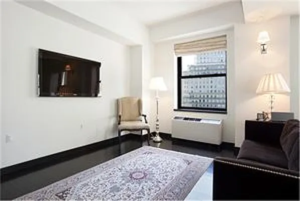 Rented by Douglas Elliman | media 15