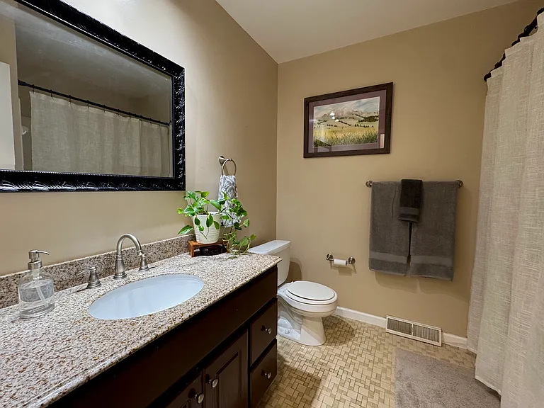 2 Michael Dr — Photo 17