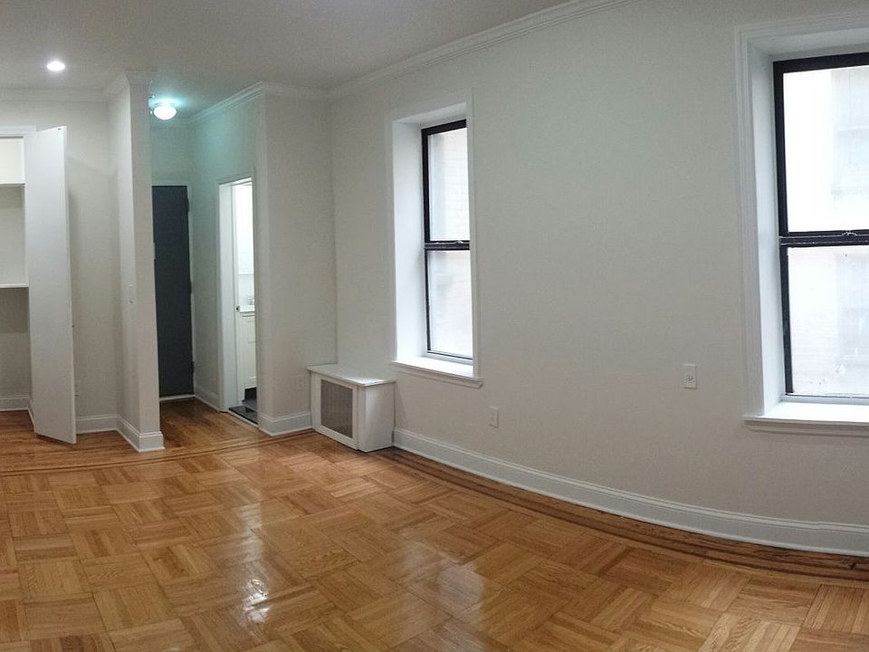 1st image of 1 Chester Ct APT 1C