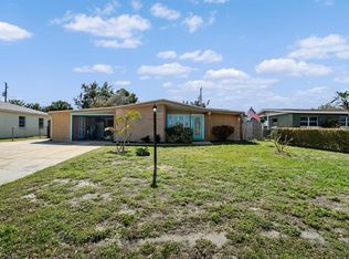 2220 Holyoke Ave, Bradenton, FL 34207