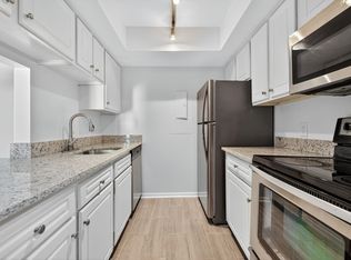 18318 Streamside Dr #302-1, Gaithersburg, MD 20879