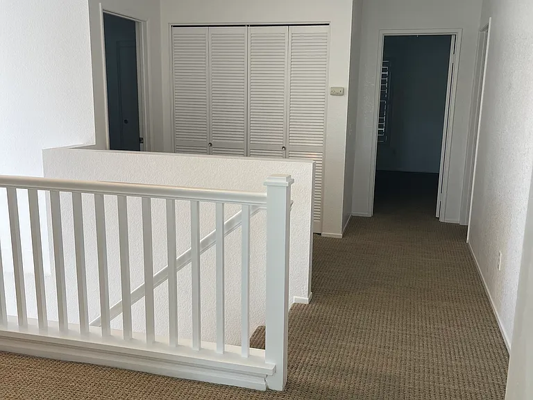 1080 Tustin Grove Dr — Photo 8