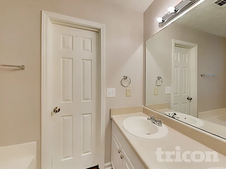1858 Hickory Creek Ct NW — Photo 9