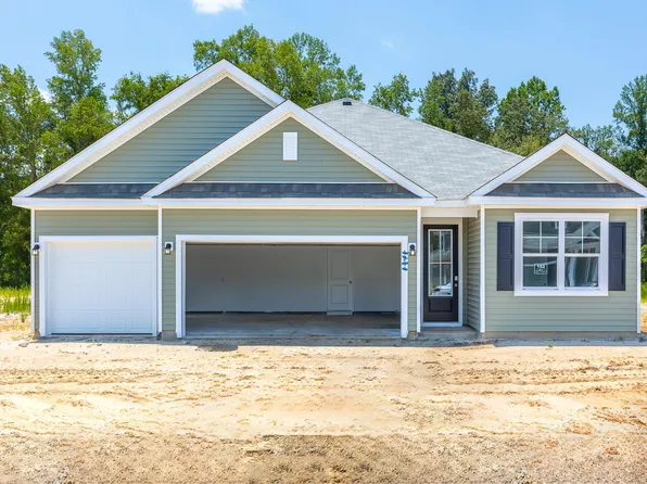 1204 Wading Point Blvd, Huger, SC 29450
