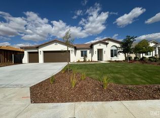 7826 Ruthburg Way, Bakersfield, CA 93314