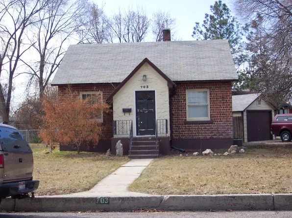 703 9th St S, Nampa, ID 83651