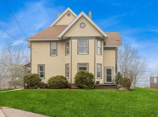 643 W Lincolnway Rd, Morrison, IL 61270