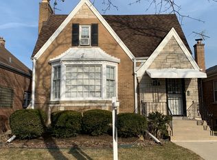 6153 N Kedvale Ave, Chicago, IL 60646
