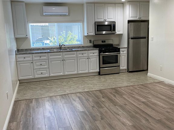 5th image of 5657 Laurel Canyon Blvd APT 203
