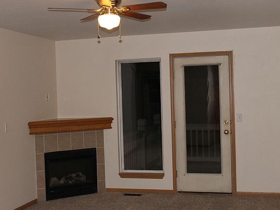3rd image of 8644 N Cleveland Ln