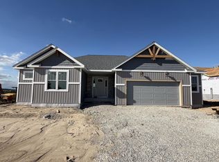 308 Midge St, Johnson Creek, WI 53038