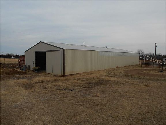 2nd image of 348332 E Highway 66