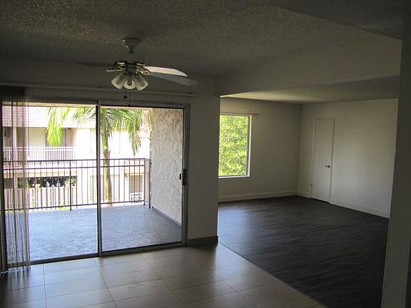 2nd image of 347 W Meda Ave