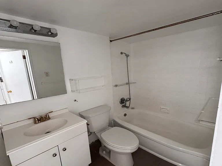 288 Lexington Ave #5A — Photo 6