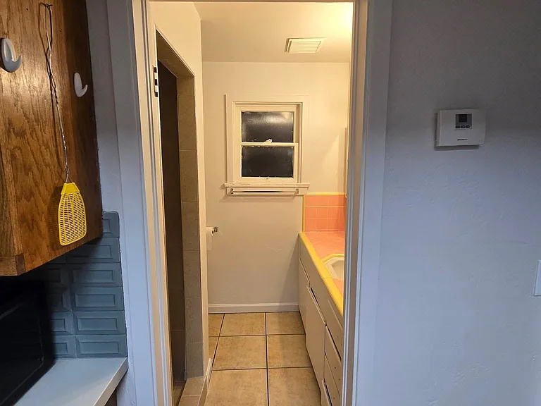 15 E 2nd Ave #2 — Photo 12