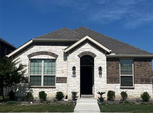 6032 Dandelion Dr, Aubrey, TX 76227