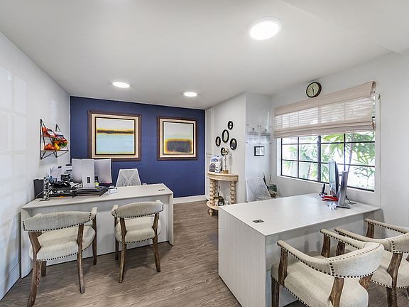 Leasing Office