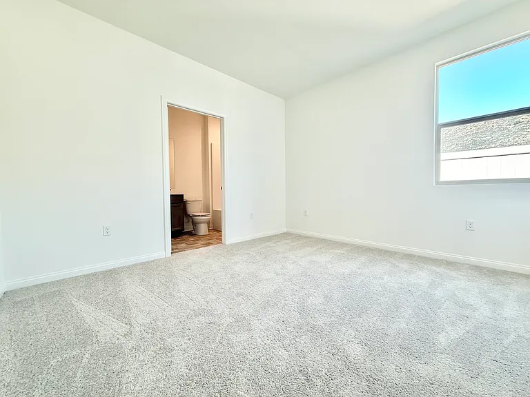 21554 Milam Dr — Photo 13