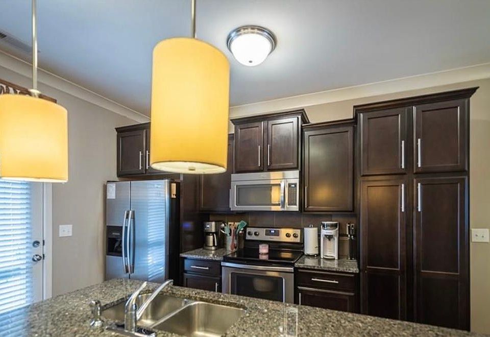 Eat in Kitchen
