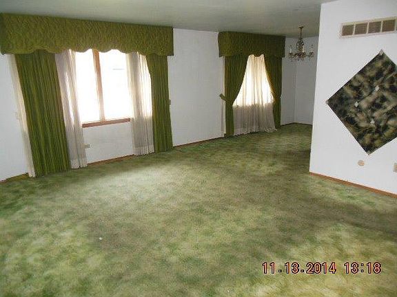 4th image of 3718 Catalpa St