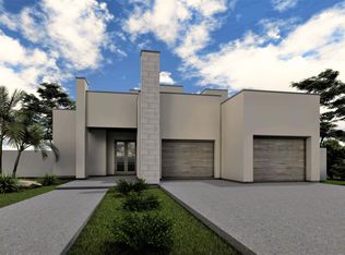 3802 Valley St, Carrizo Springs, TX 78834