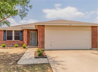 333 Indian Blanket Dr, Burleson, TX 76028