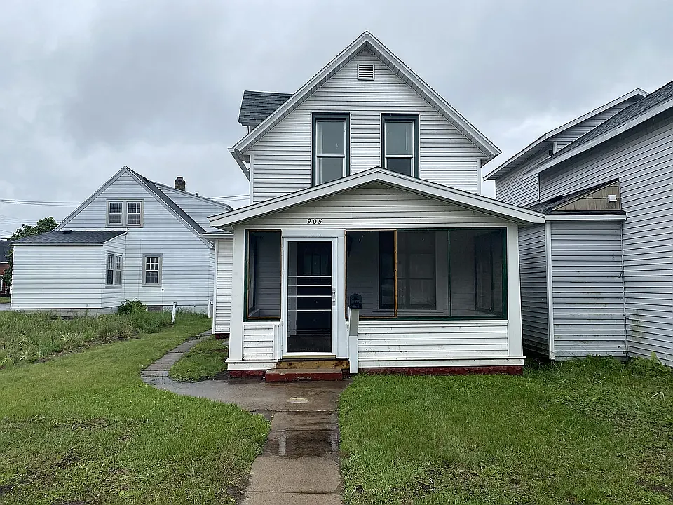 4 bed, 1146 sqft, $1,230 — Photo 1