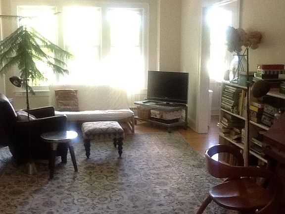 2nd image of 2322 N Lincoln Park W APT 2A