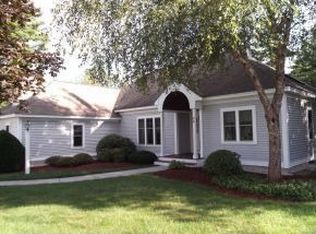 16 Sandpiper Ln, Merrimack, NH 03054