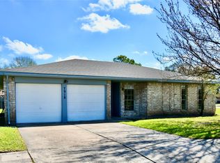 7918 Bunker Wood Ln, Houston, TX 77086