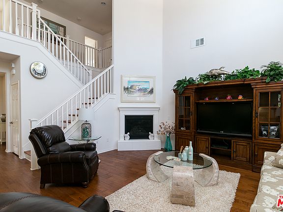 4th image of 809 Oceana Dr