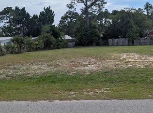 2311 Grand Oaks Ln, Panama City, FL 32408