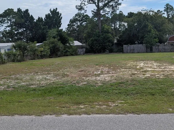 2311 Grand Oaks Ln, Panama City, FL 32408