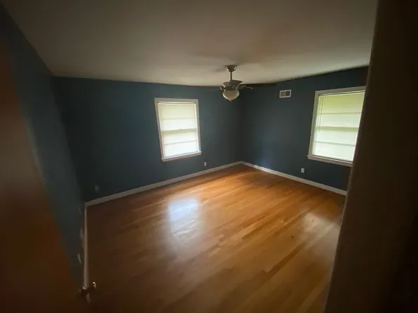 2820 Stepp Dr, Columbia, SC 29204