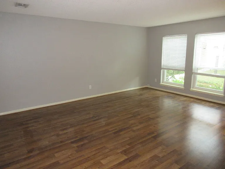14551 Misty Meadow Ln — Photo 24