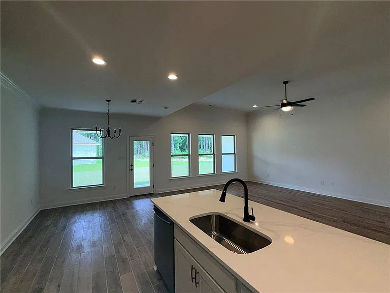 25343 Blue Heron Dr — Photo 7