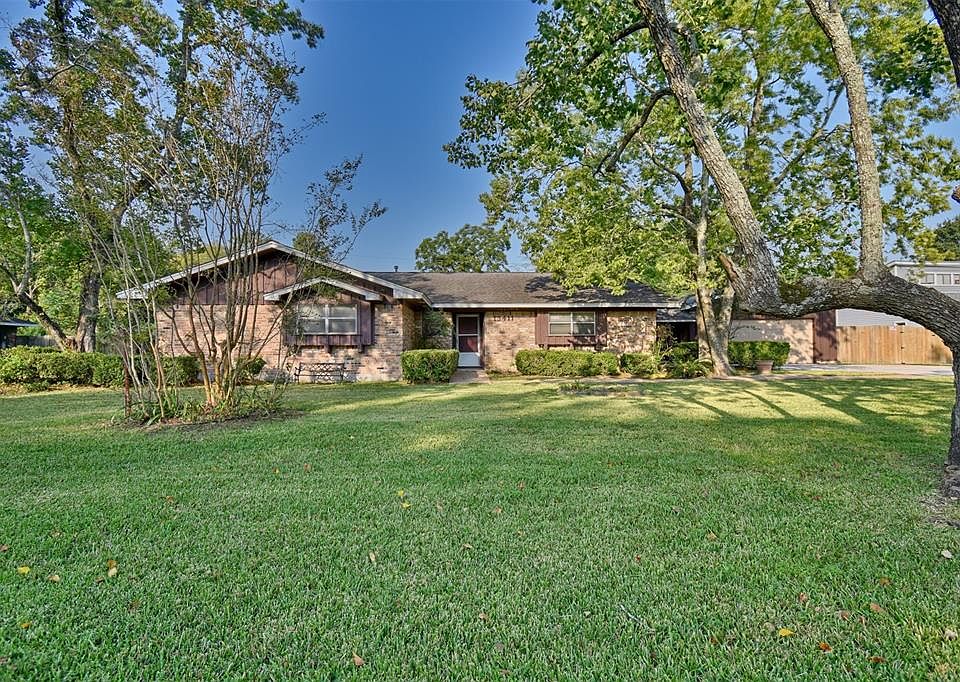 1st image of 13411 E Cypress Forest Dr