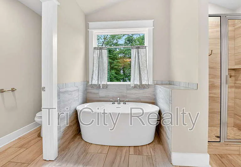 6230 Gordon Rd — Photo 45