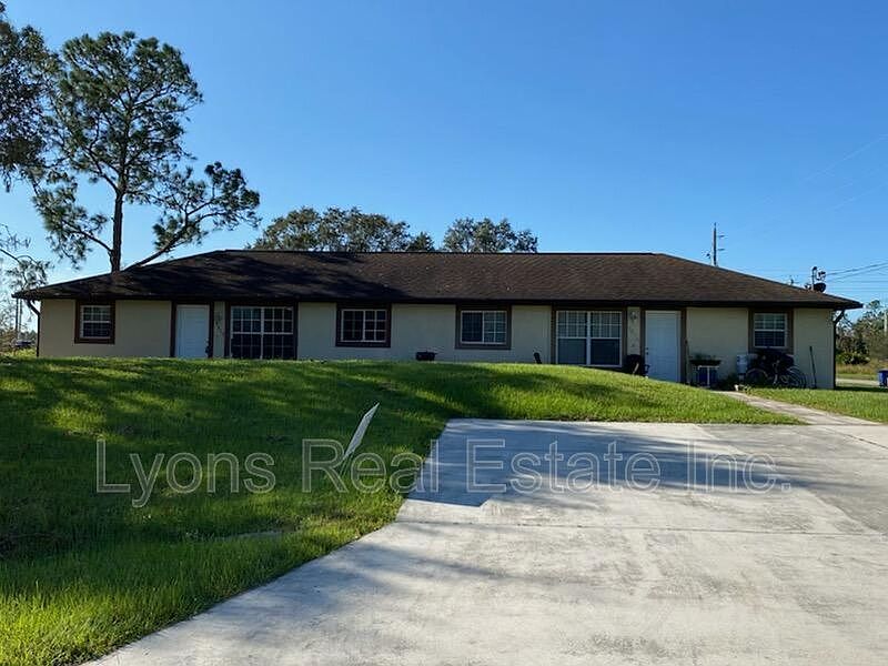1st image of 3017 Gilbert Ave S